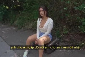 Đi xem phim một mình, thanh niên bị chị gái thánh dâm kế bên sờ trym